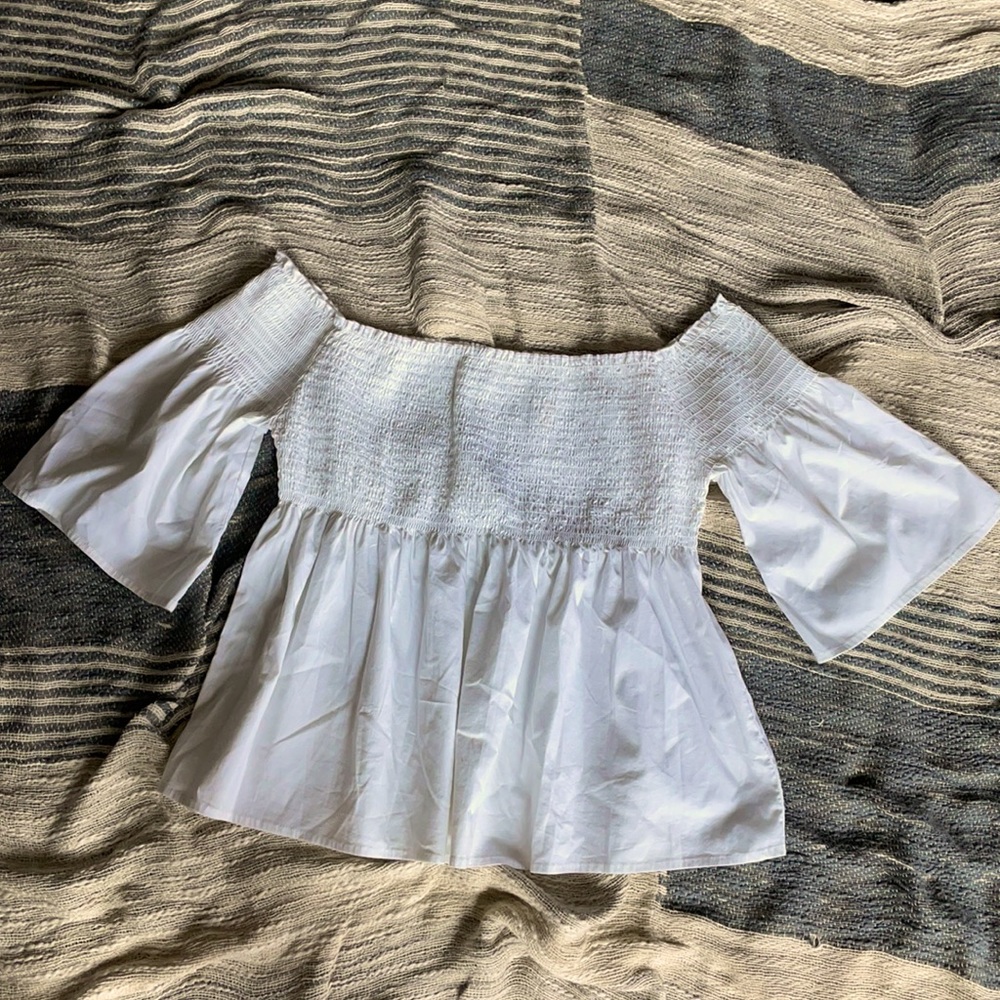 Hollister Off-shoulder Top